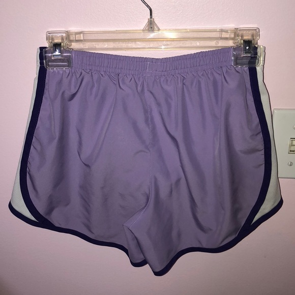 Purple Nike shorts - Picture 2 of 3